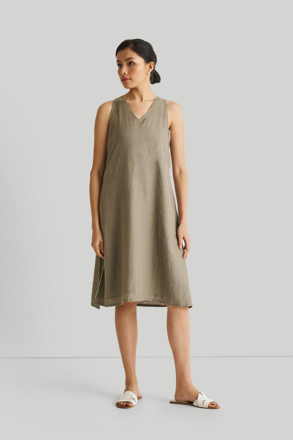 Reading Tea Leaves Dress (Olive)