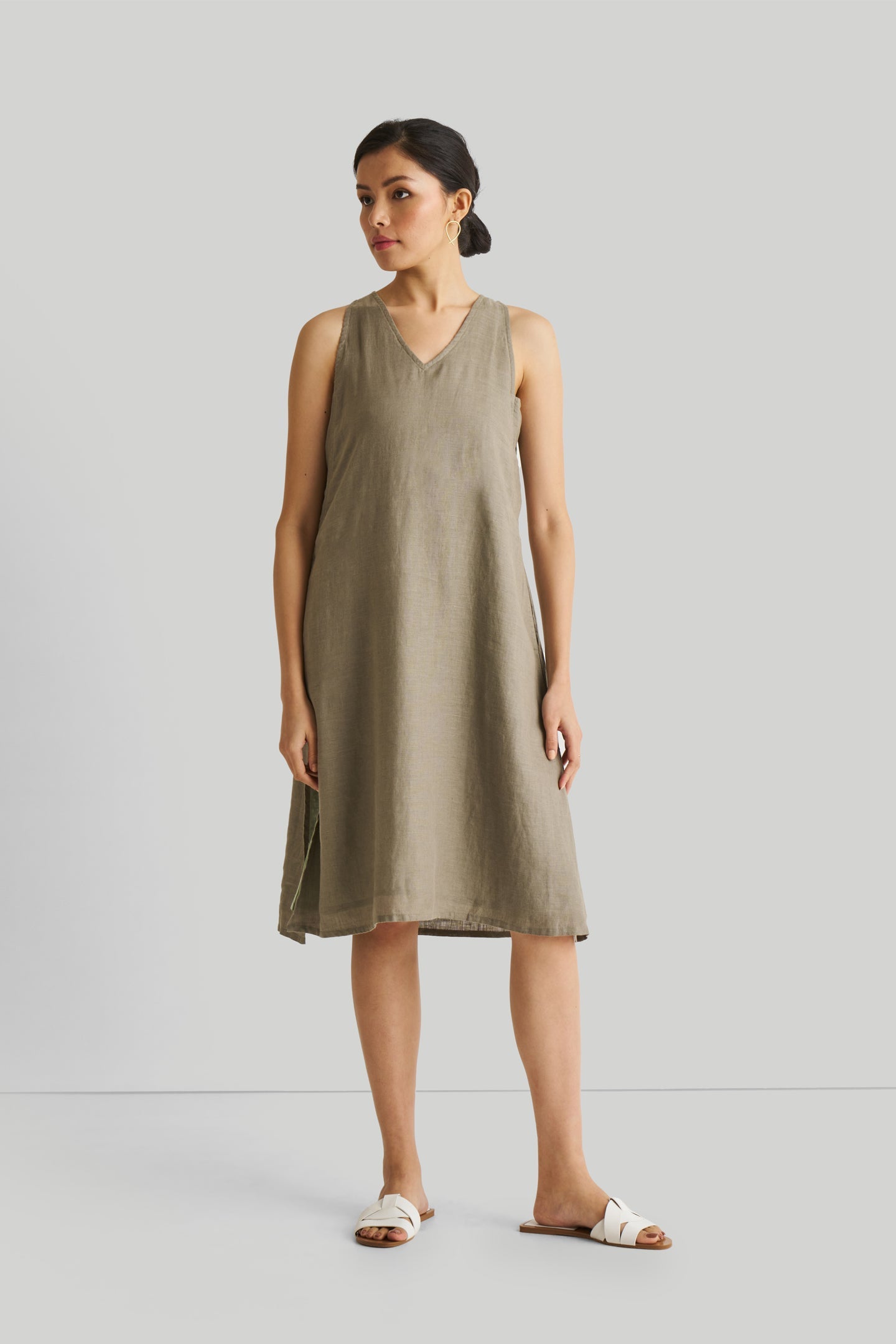Reading Tea Leaves Dress (Olive)