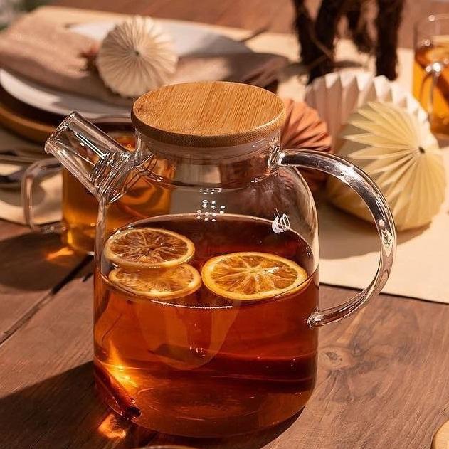 Wilmax 54 Fl Oz. Thermo Glass Teapot - High temperature and shock resistant