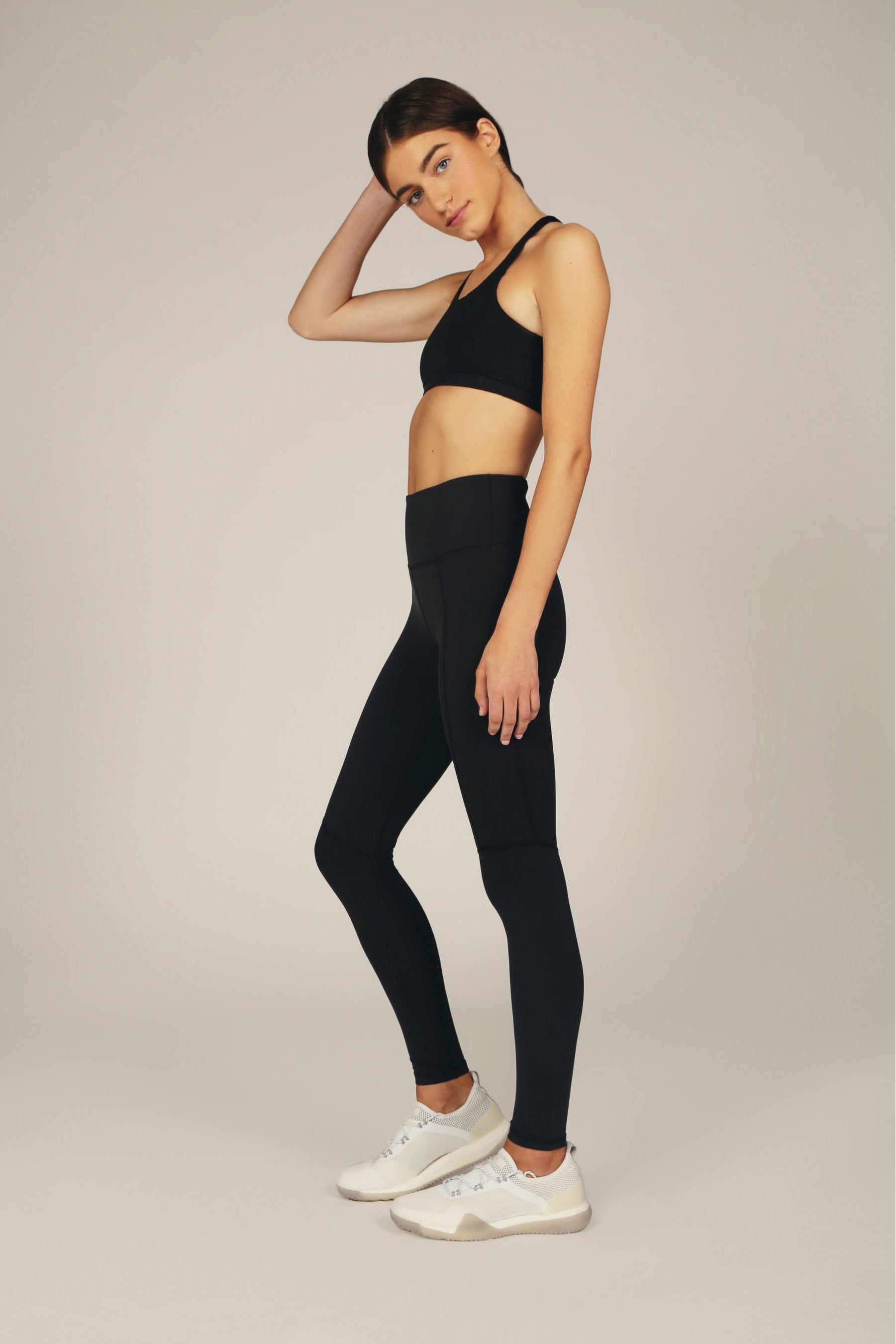 Side pocket legging