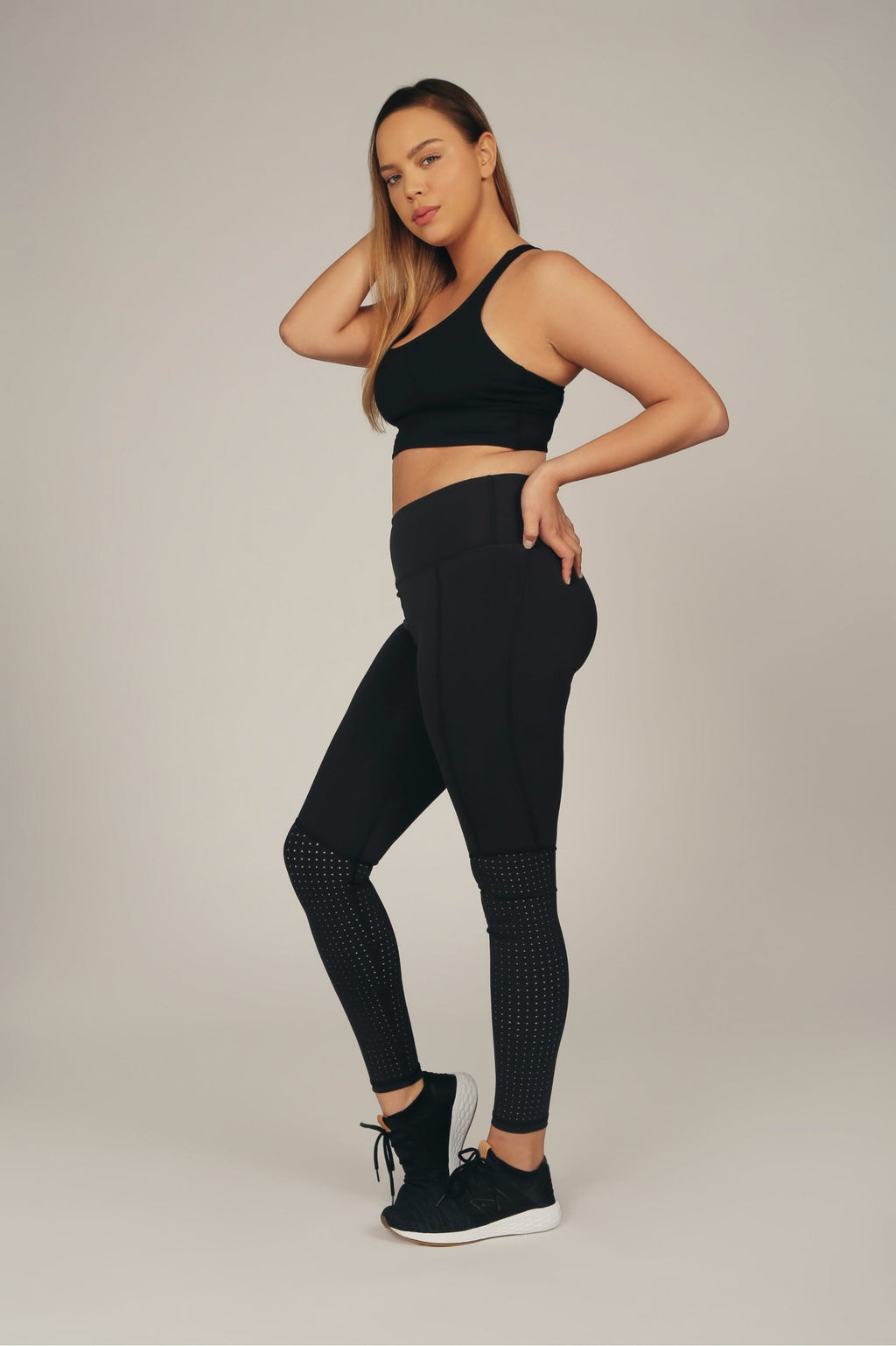 Side pocket legging
